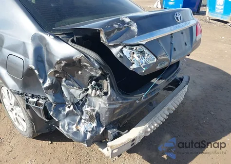 2011 Toyota Avalon z USA, uszkodzony, nr VIN 4T1BK3DB8BU376257